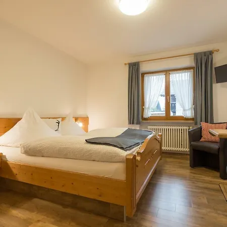 Gaestehaus Carola Penzion 3*